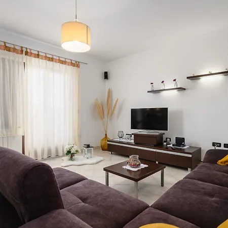 Villa Dido Nini *