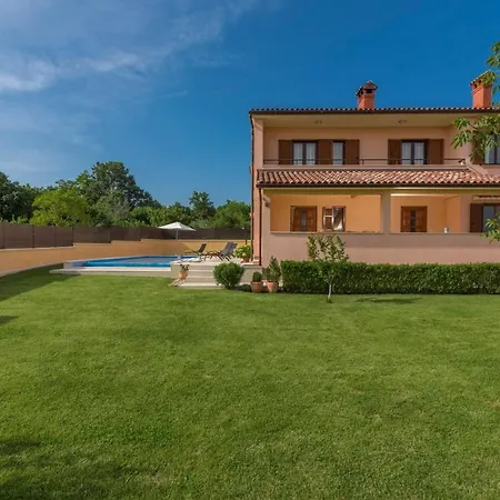 Villa Dido Nini Cere