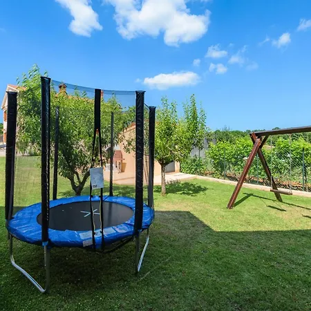 Dido Nini Villa Cere